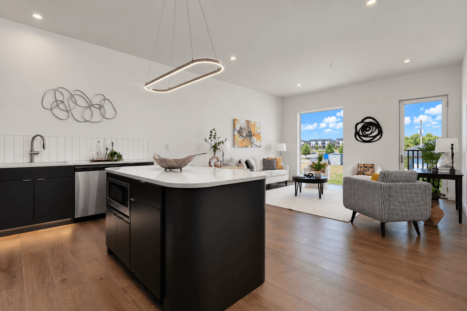 Chattanooga Apartment: 1939 Central Avenue