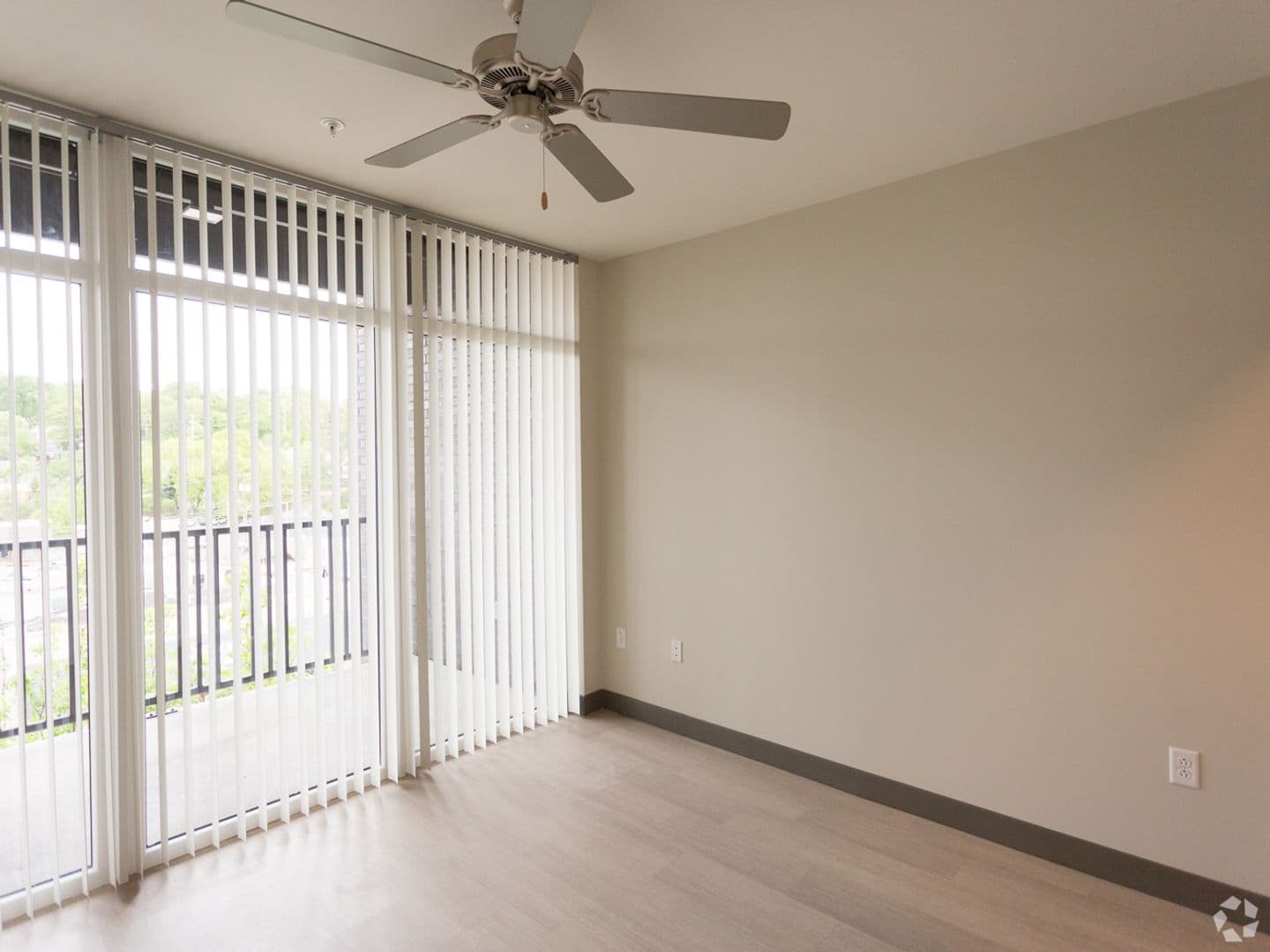 Chattanooga Apartment: 20 Cherokee Blvd