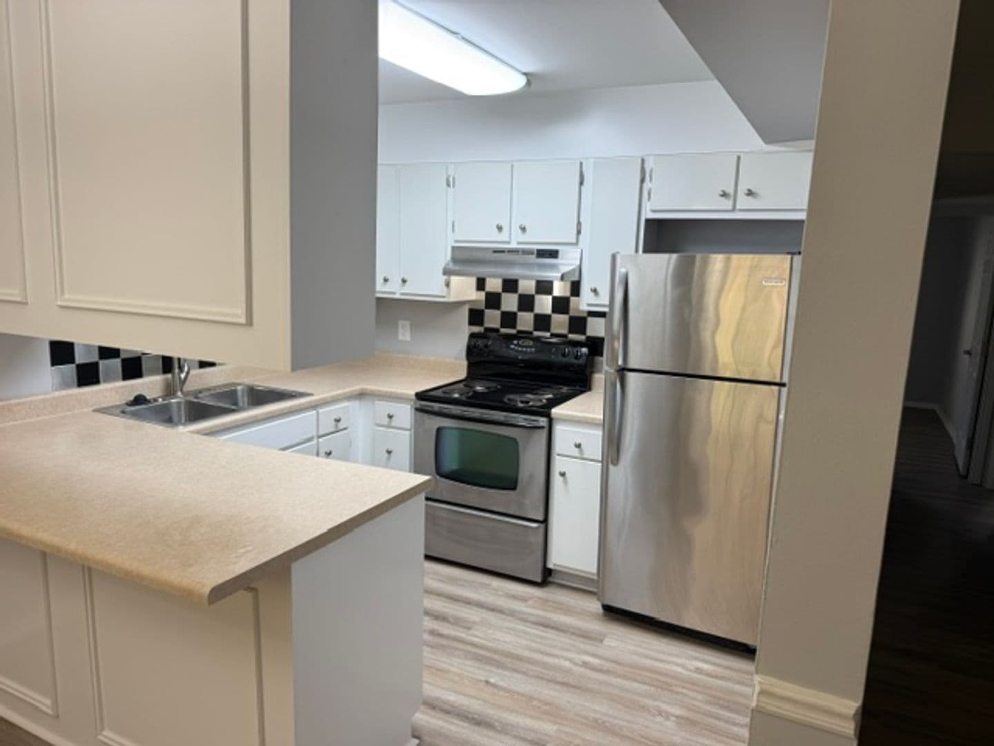 Chattanooga House: 900 Mountain Creek Rd