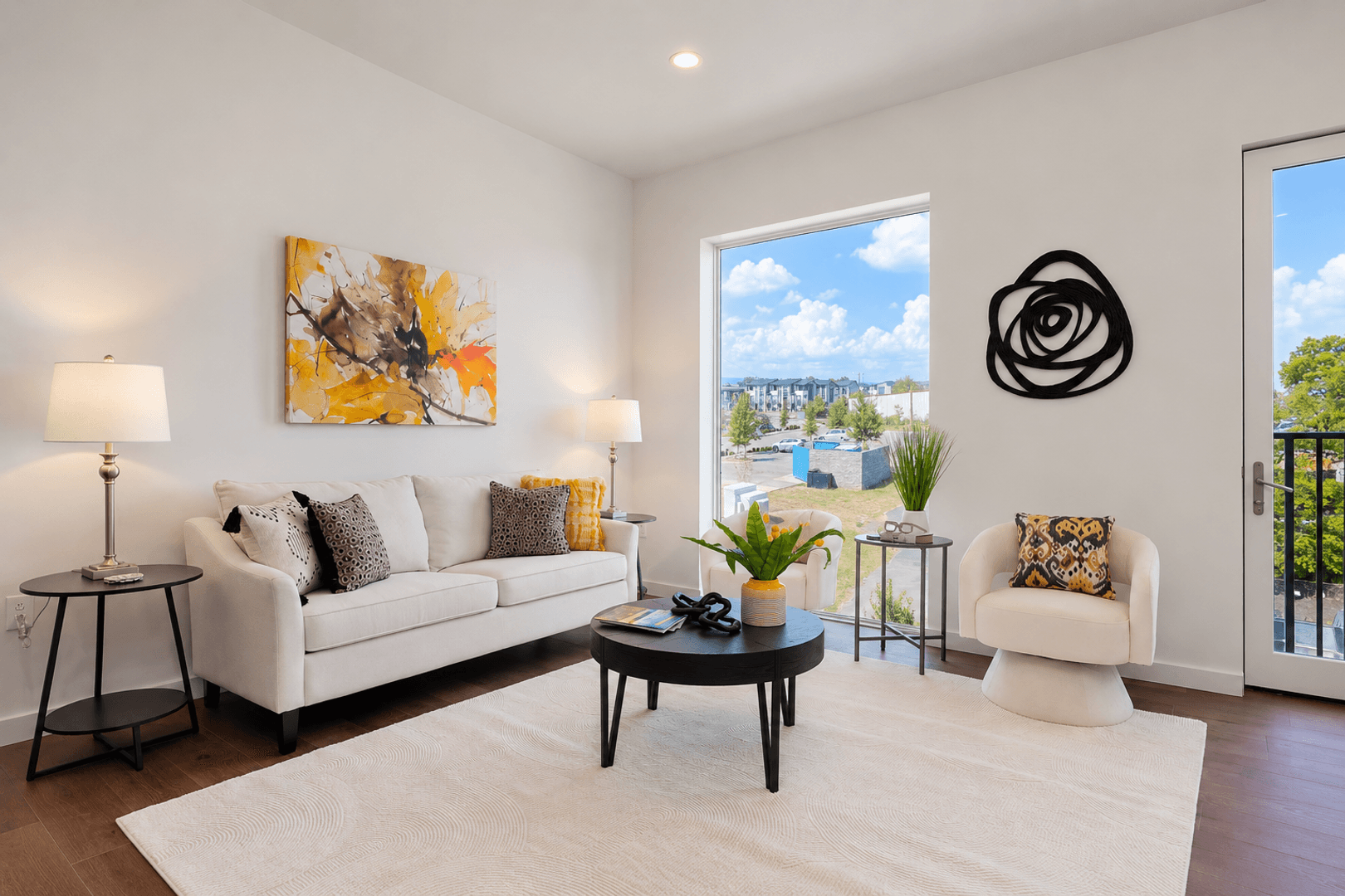 Chattanooga Apartment: 1939 Central Avenue