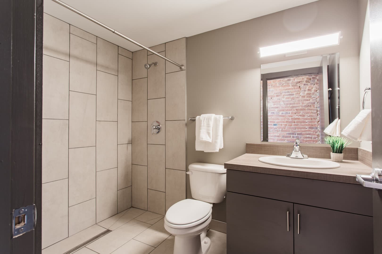 Chattanooga Apartment: 818 Georgia Ave