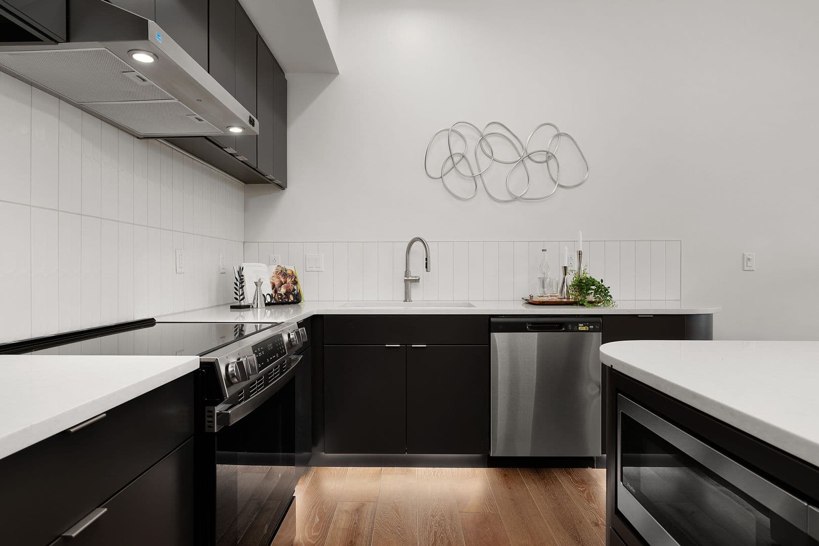Chattanooga Apartment: 1939 Central Avenue