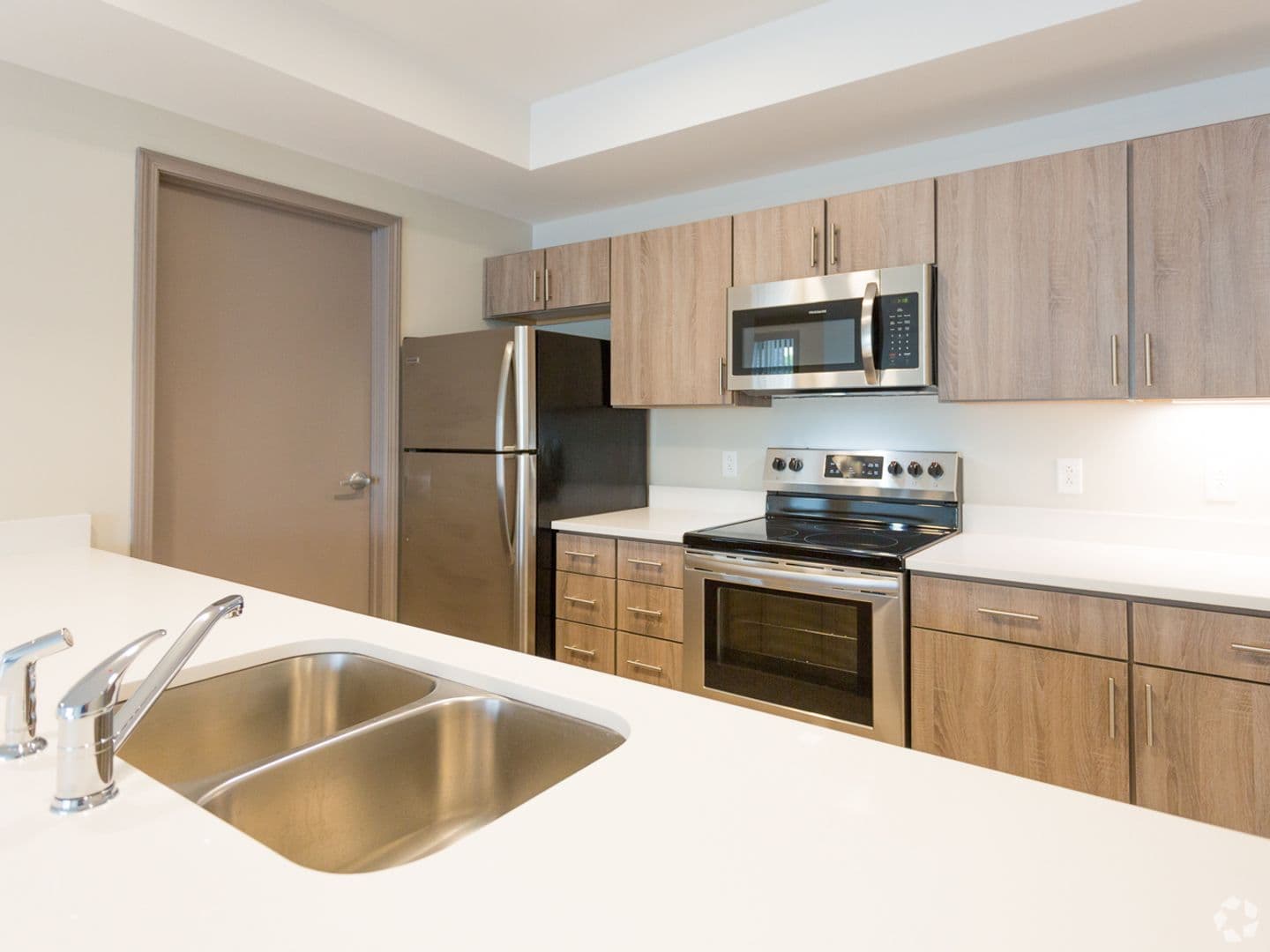 Chattanooga Apartment: 20 Cherokee Blvd