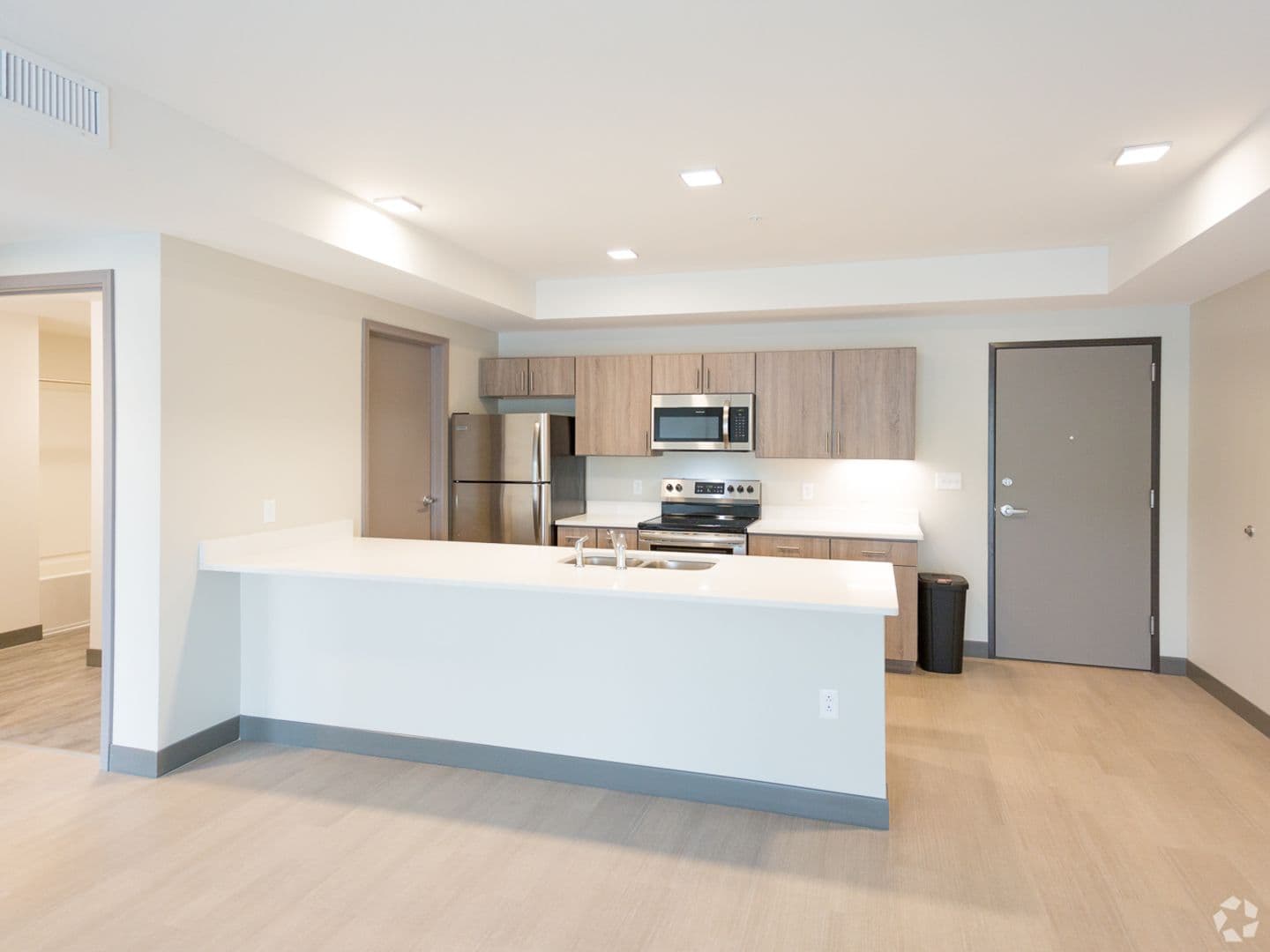 Chattanooga Apartment: 20 Cherokee Blvd
