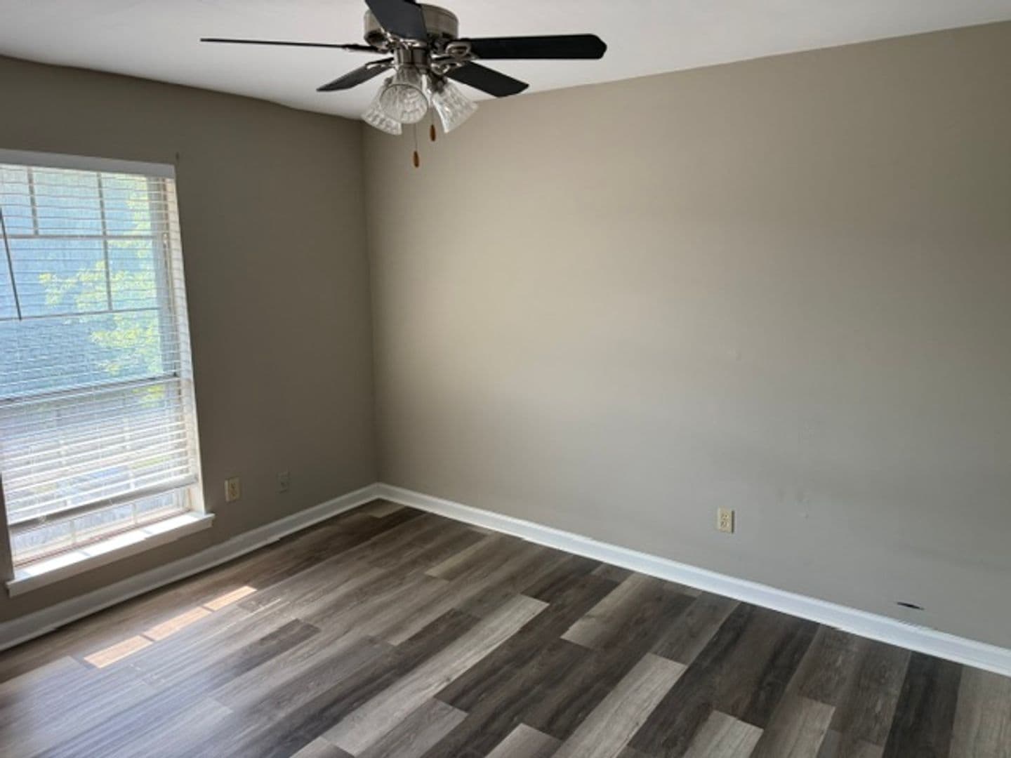 Chattanooga House: 900 Mountain Creek Rd
