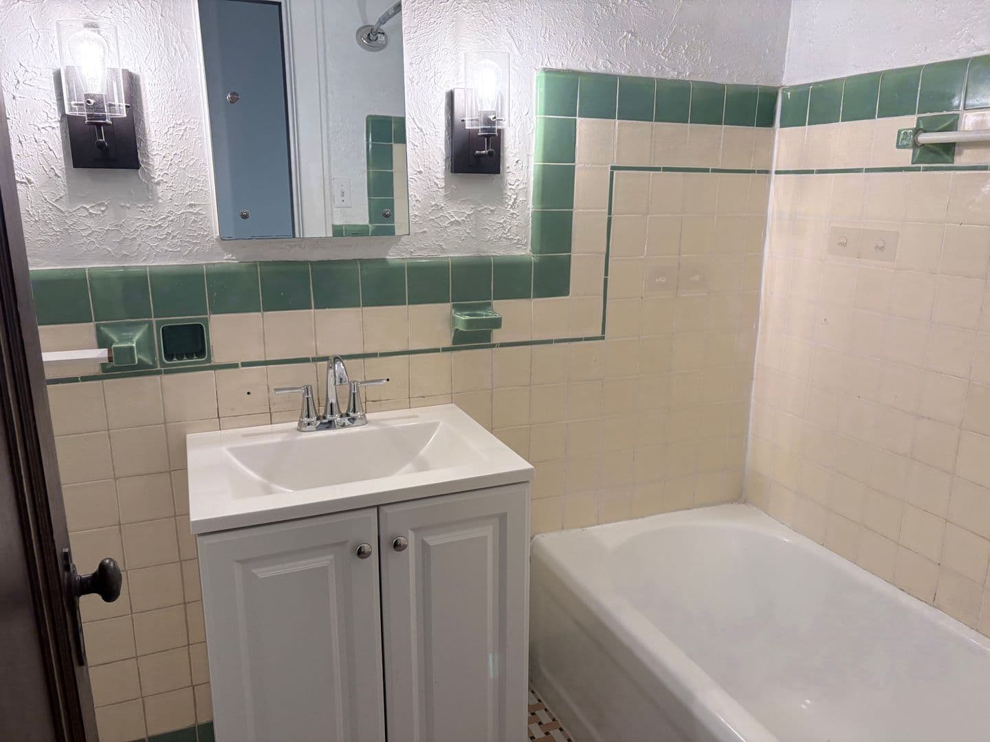 Chattanooga Apartment: 716 Forest Ave