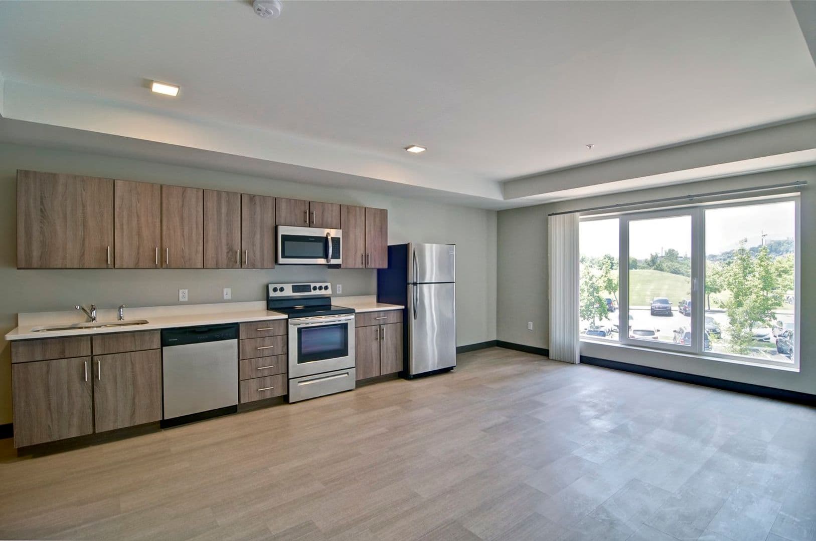 Chattanooga Apartment: 20 Cherokee Blvd