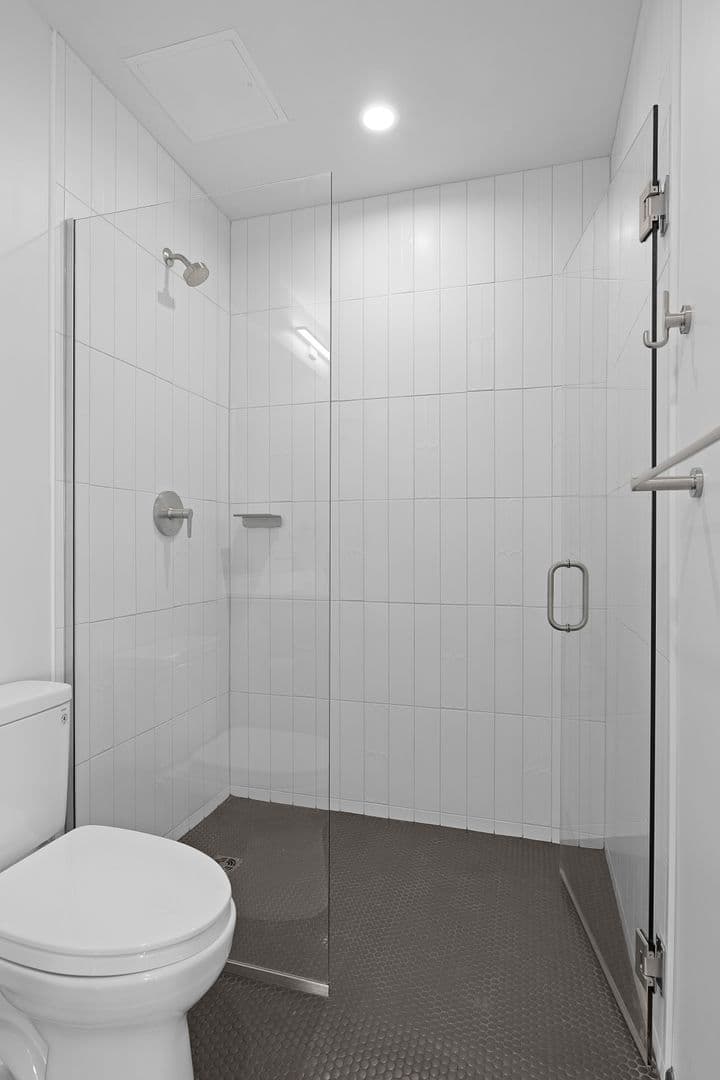 Chattanooga Apartment: 1939 Central Avenue