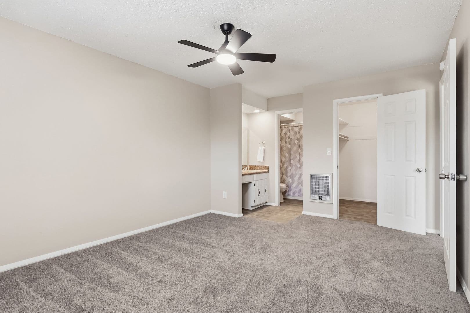 Red Bank Apartment: 220 Culver Street