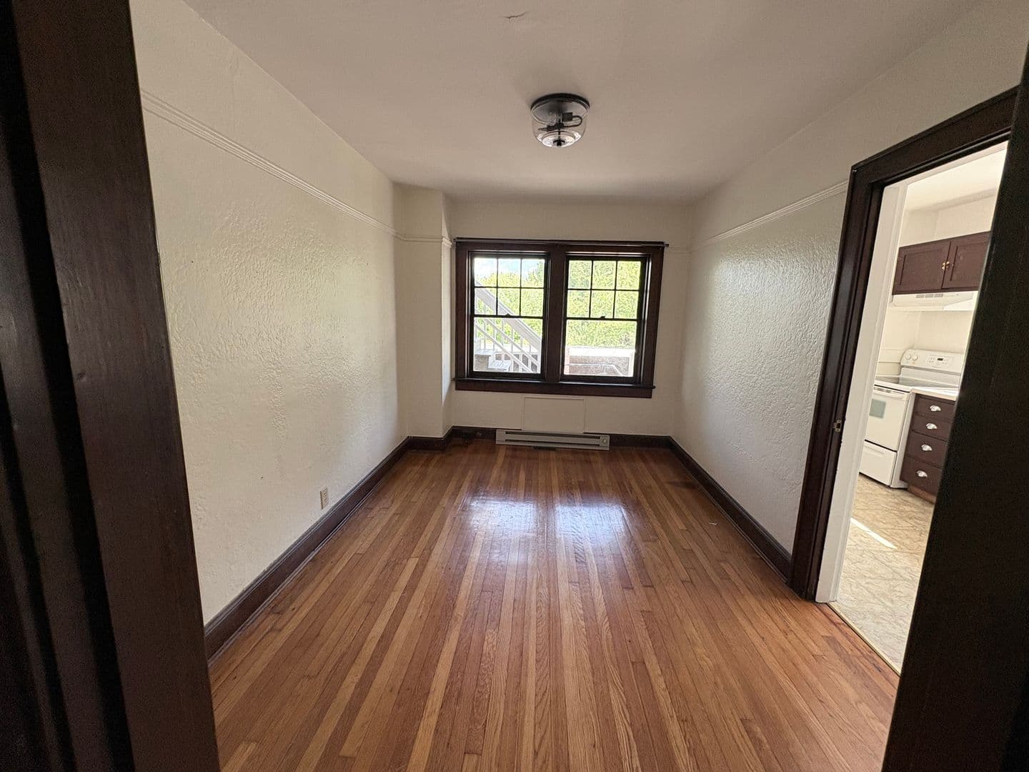 Chattanooga Apartment: 716 Forest Ave