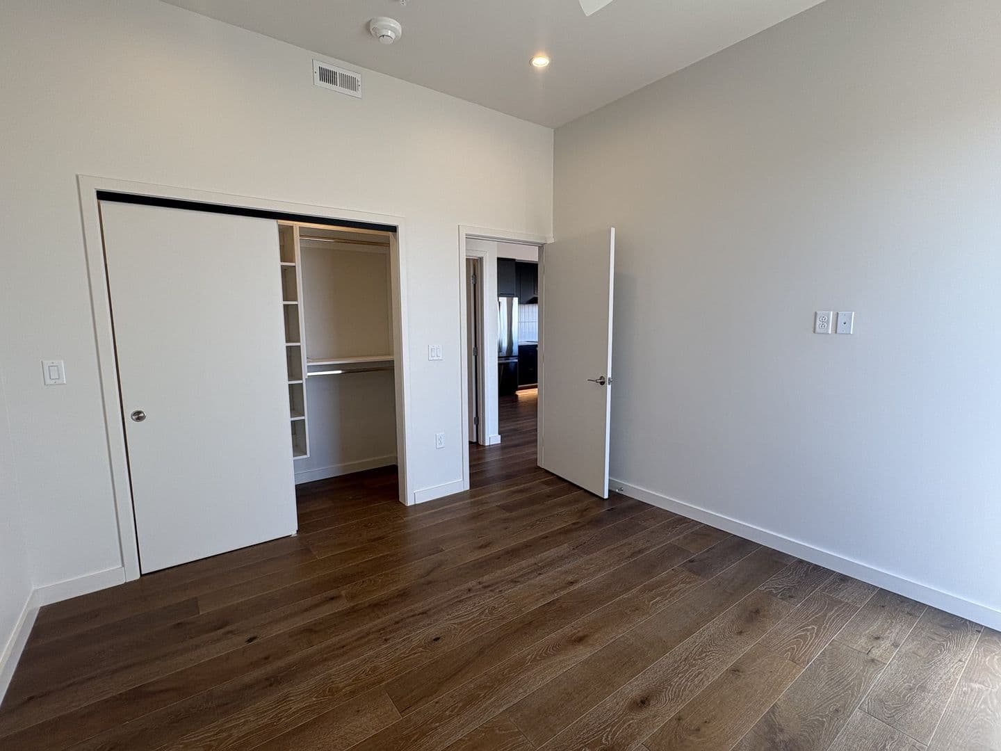 Chattanooga Apartment: 1939 Central Avenue