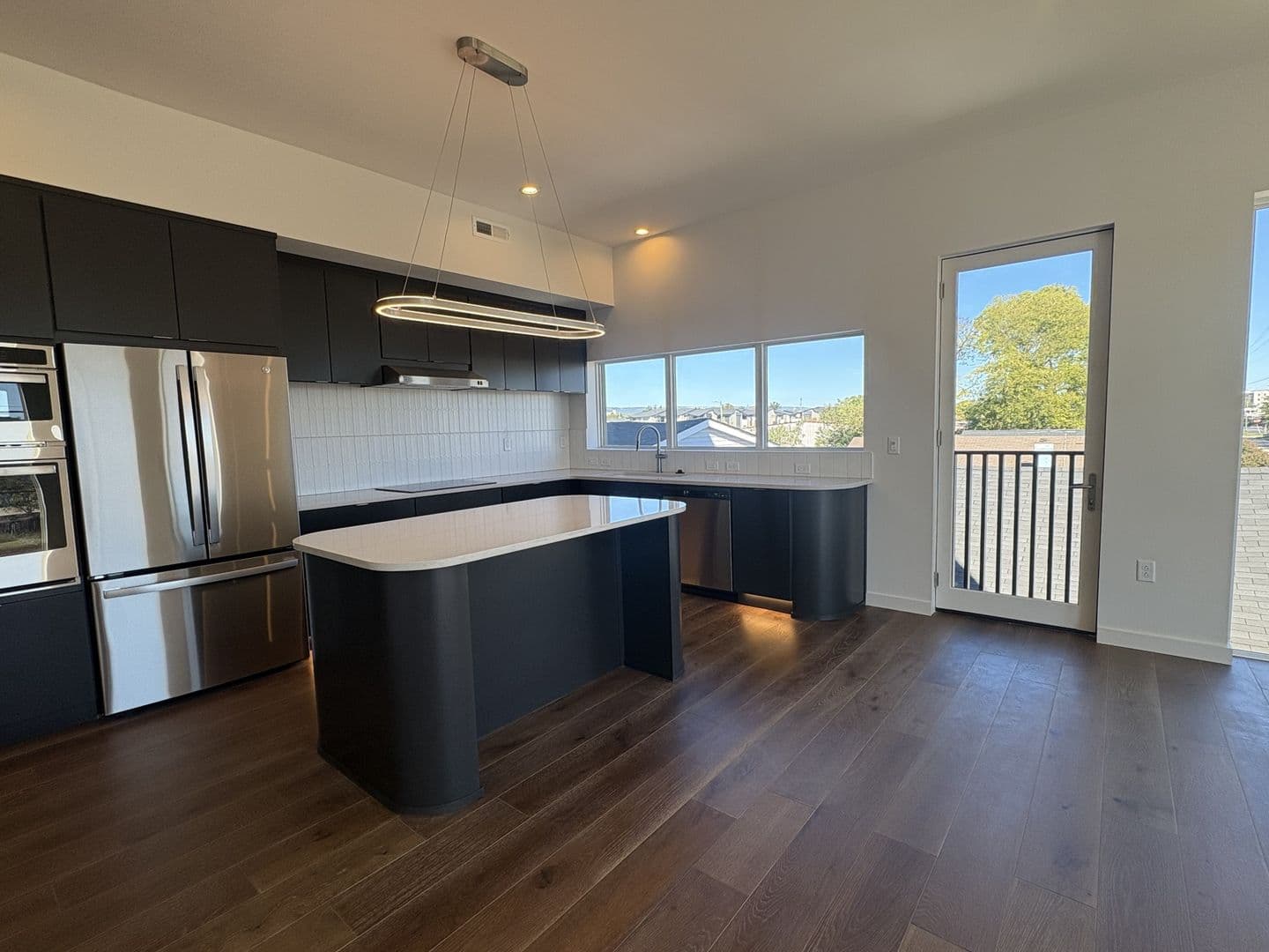 Chattanooga Apartment: 1939 Central Avenue