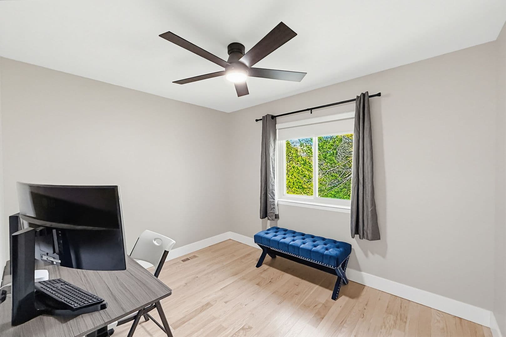 Birmingham House: 1669 Hanley Ct