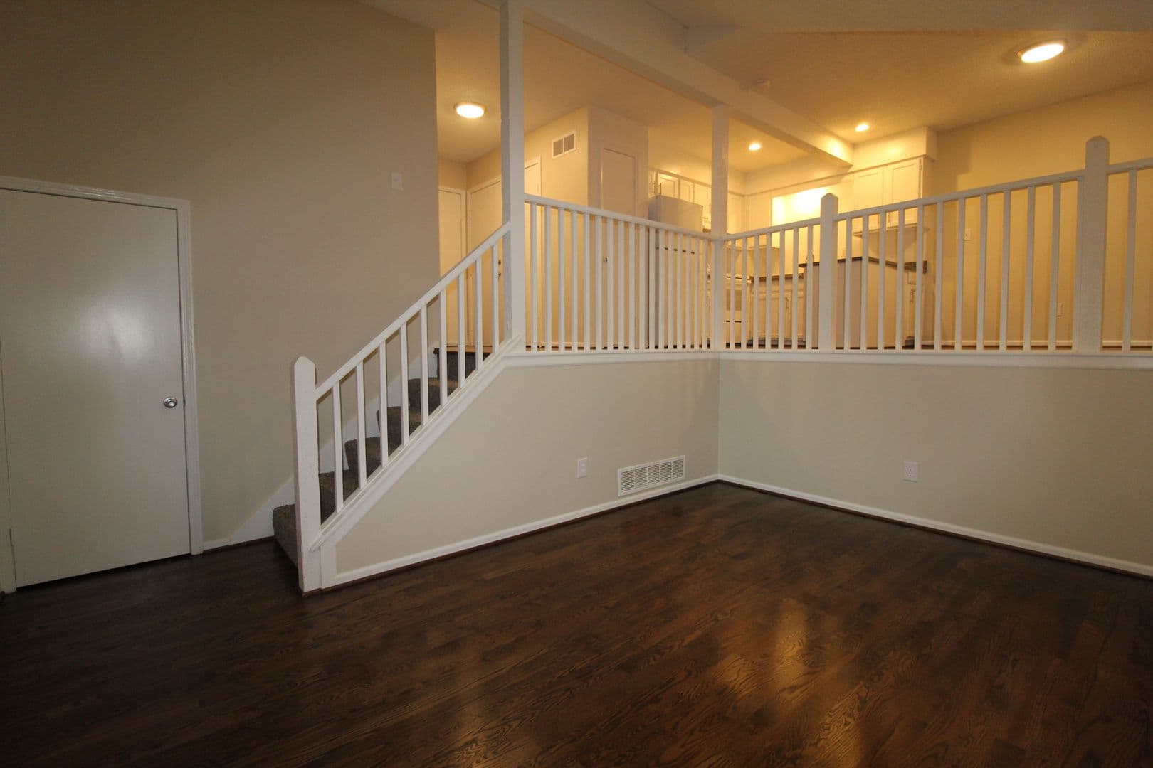 OLATHE Townhome: 107 S SAXONY DR