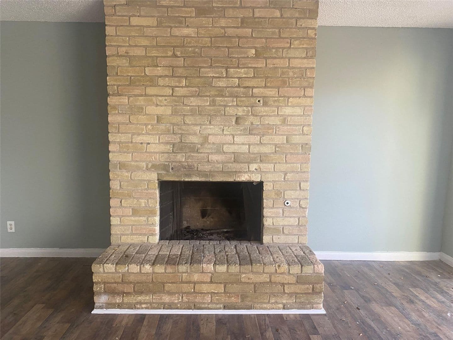 Richardson House: 501 Towne House Lane