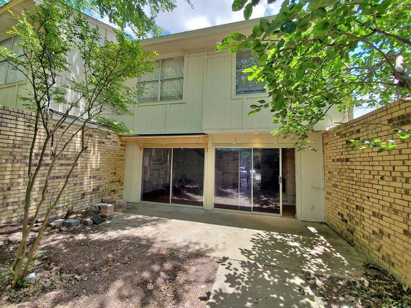 Richardson House: 501 Towne House Lane
