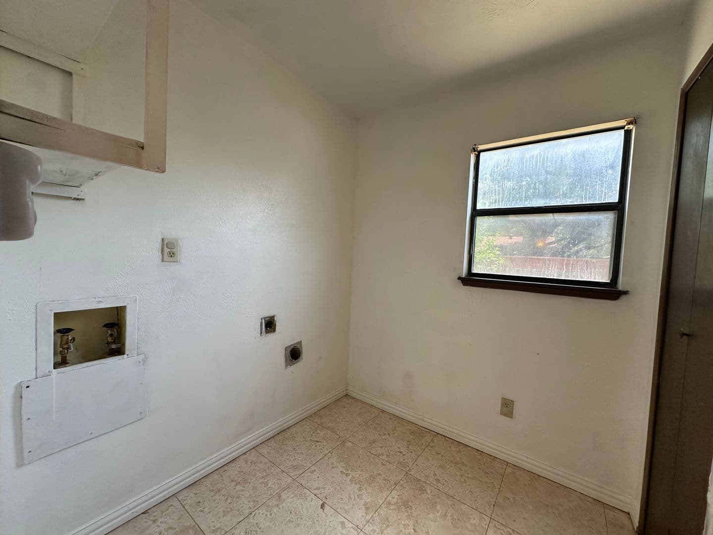 Dallas House: 3138 Tres Logos Ln