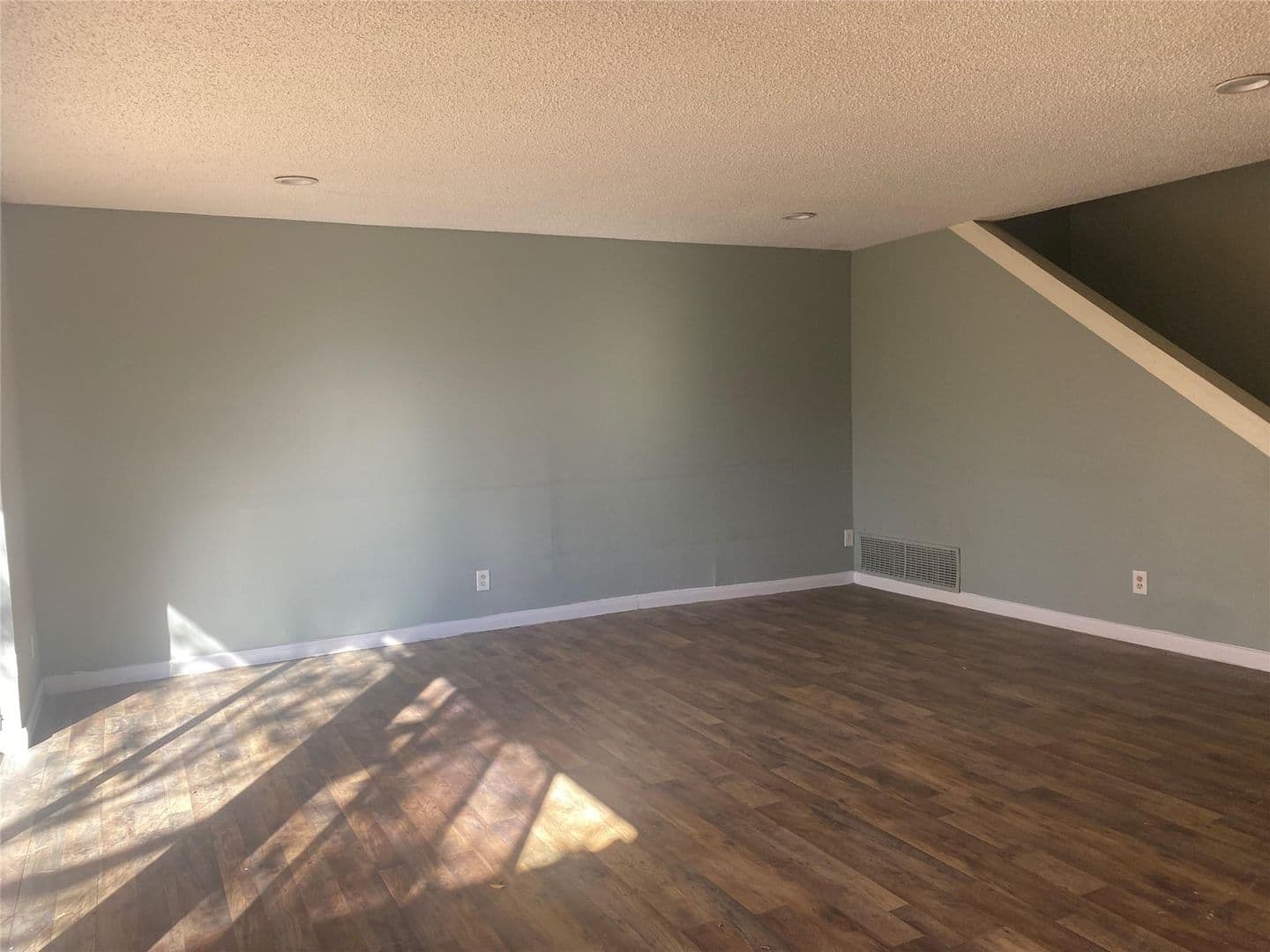 Richardson House: 501 Towne House Lane