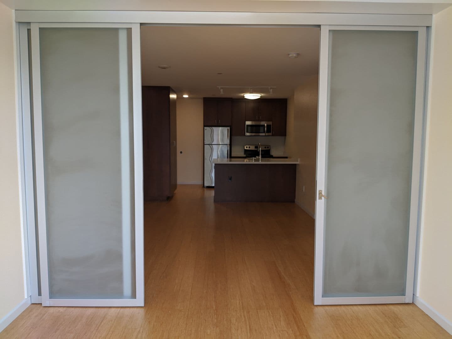 Berkeley Apartment: 1935 Addison Street
