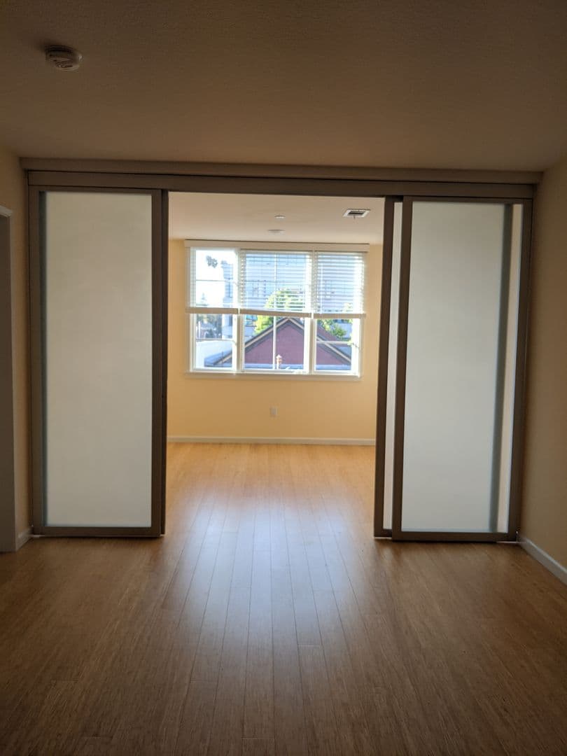 Berkeley Apartment: 1935 Addison Street