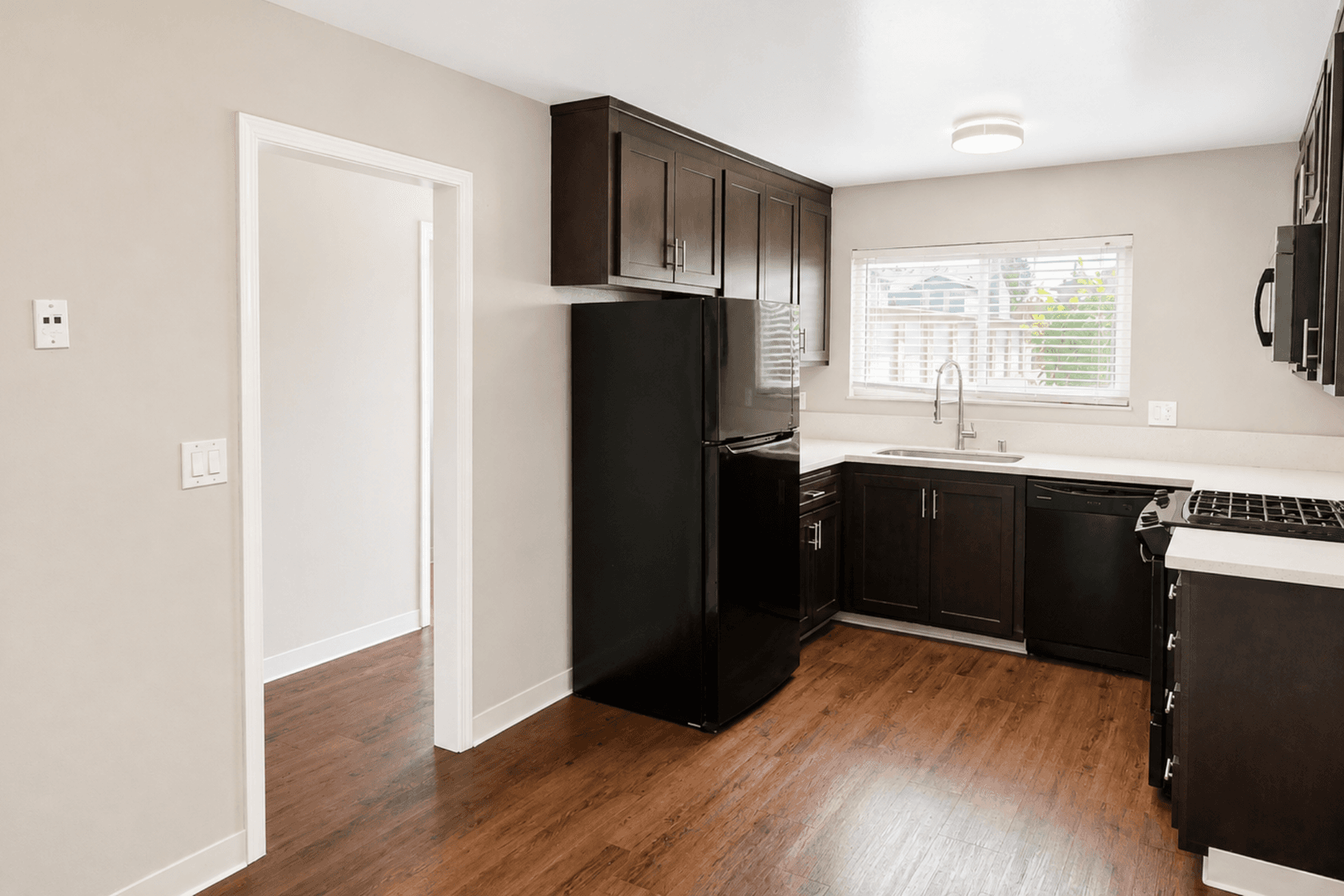 Castro Valley Apartment: 19991 Santa Maria Avenue