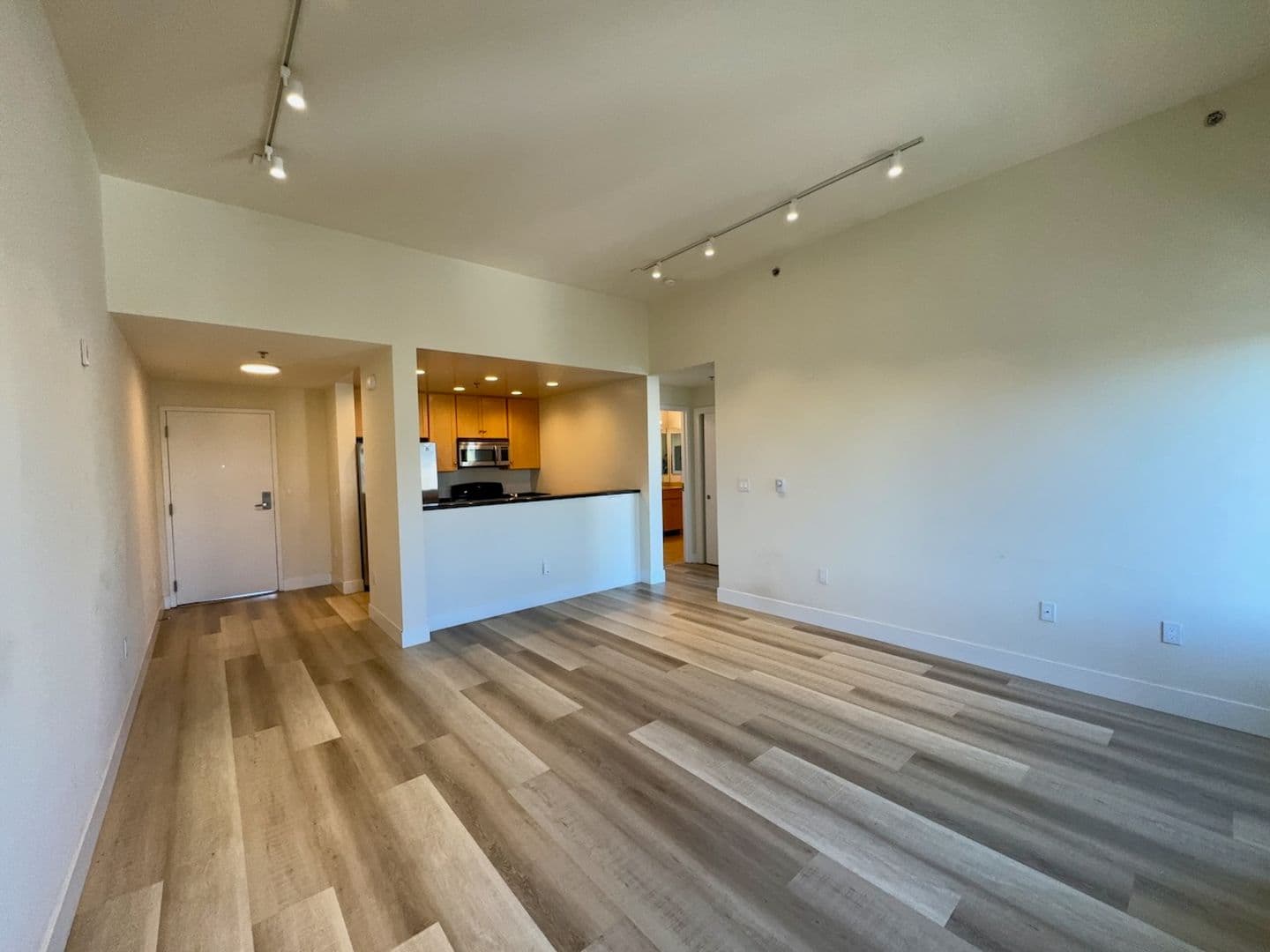 Oakland Apartment: 1401 Jackson Street