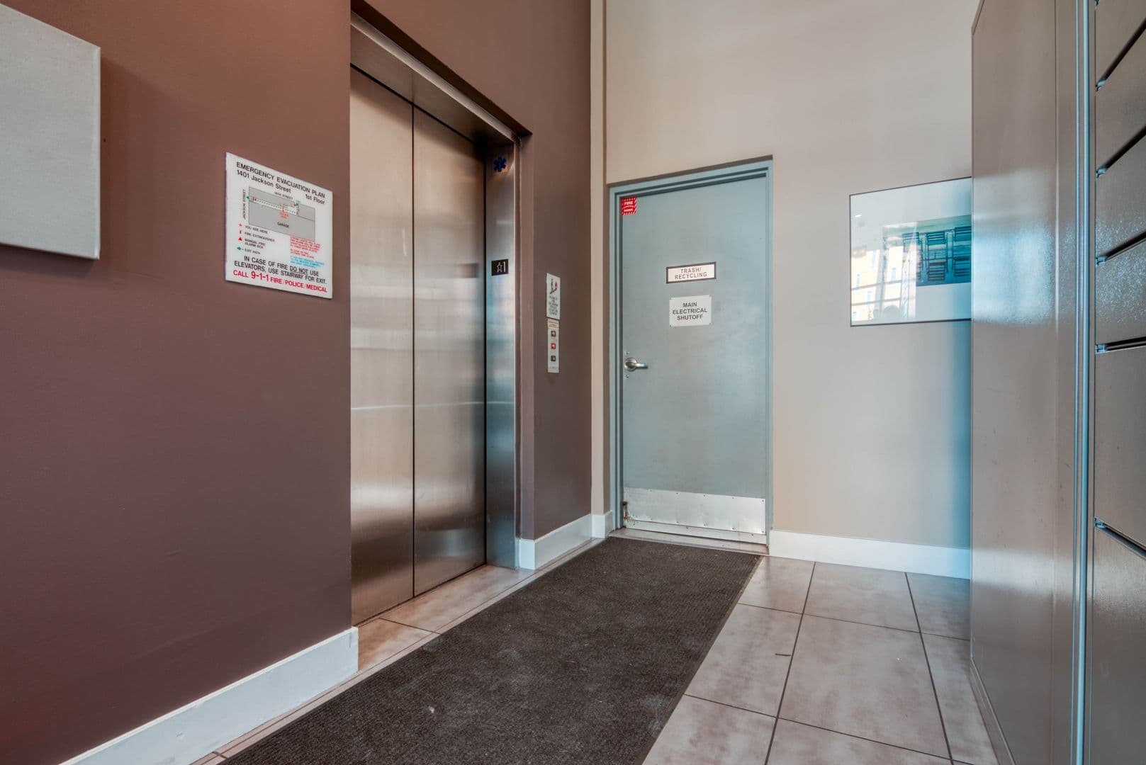 Oakland Apartment: 1401 Jackson Street