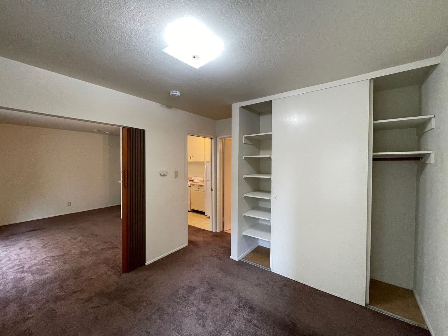 Oakland Apartment: 443 Lee St.