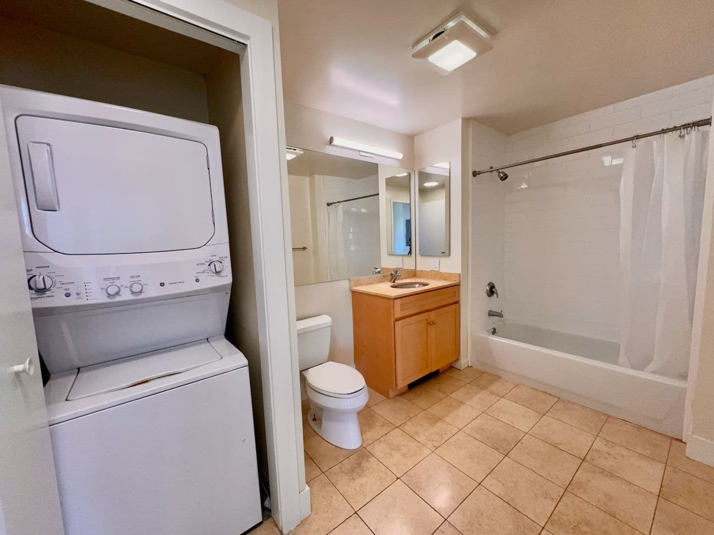 Oakland Apartment: 1401 Jackson Street