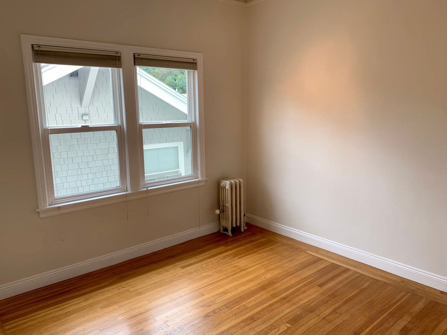 Oakland Apartment: 507 Forest Street