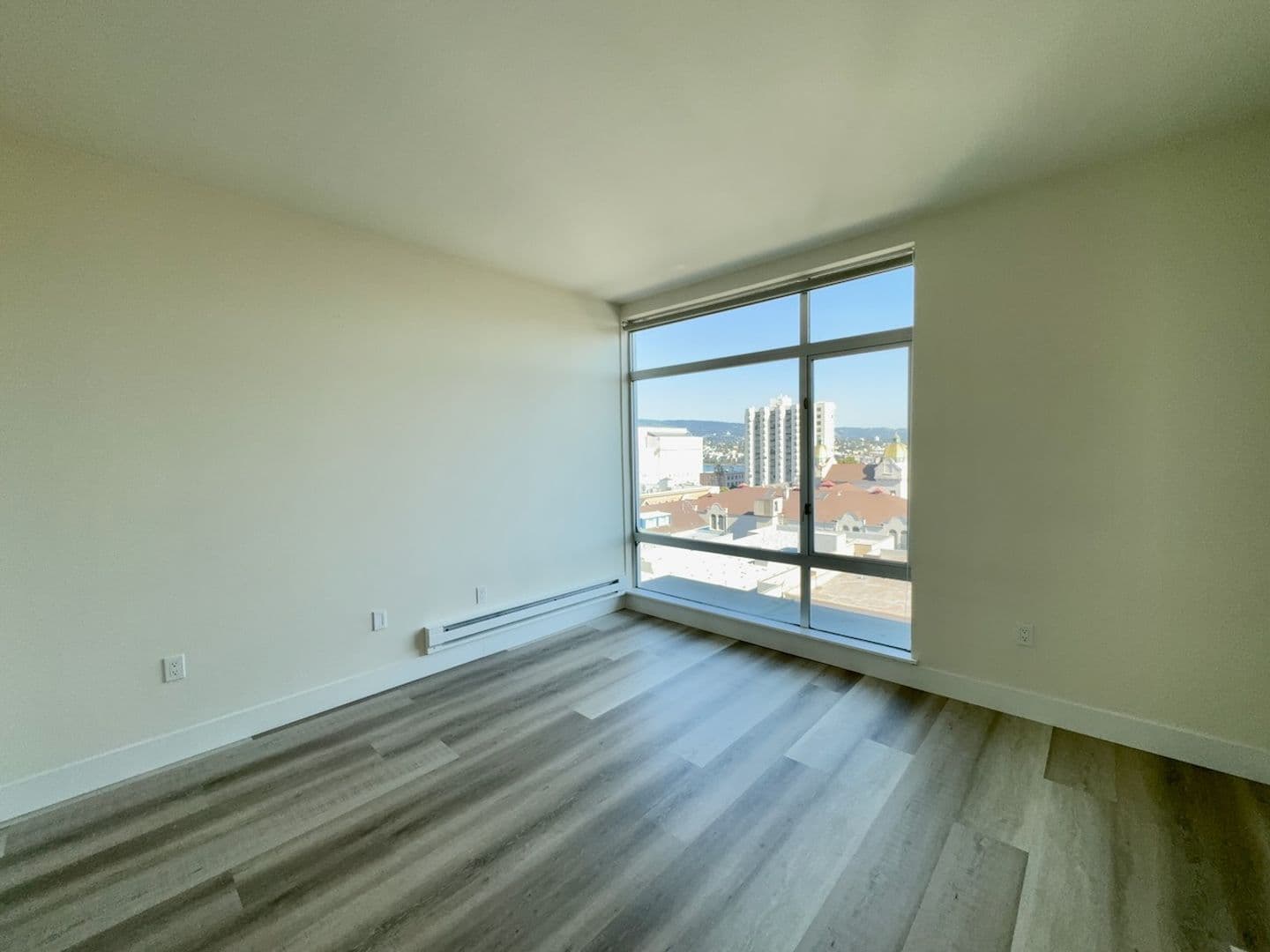 Oakland Apartment: 1401 Jackson Street