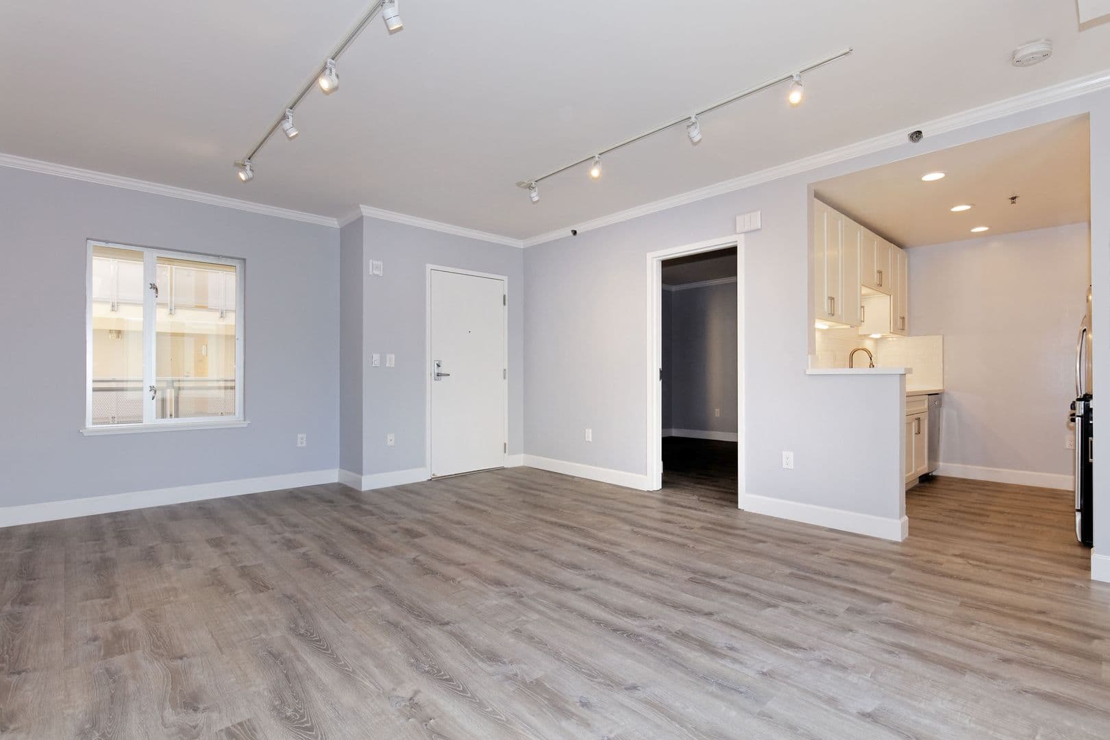 Oakland Apartment: 1401 Jackson Street