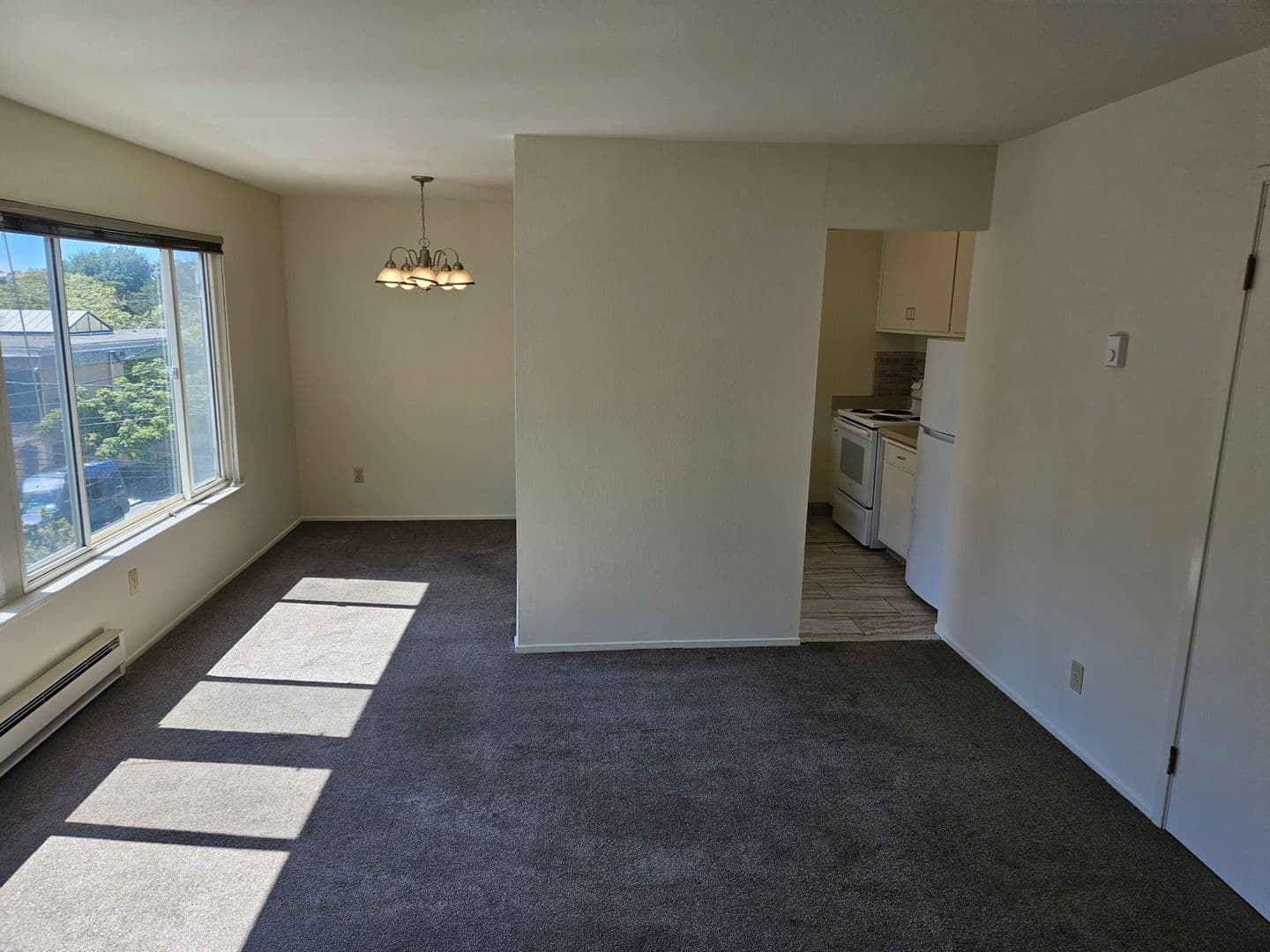 Oakland Apartment: 443 Lee St.