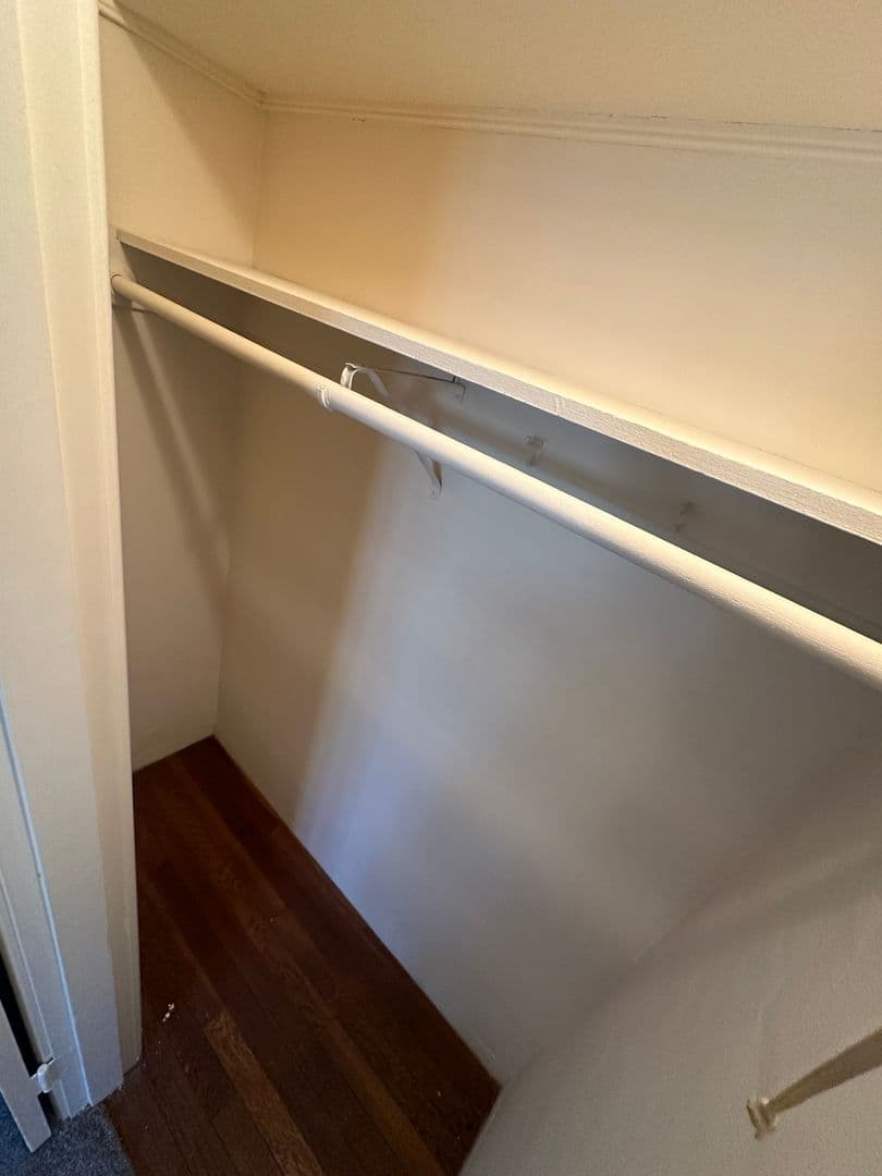 Oakland Apartment: 1939 East 29th Street