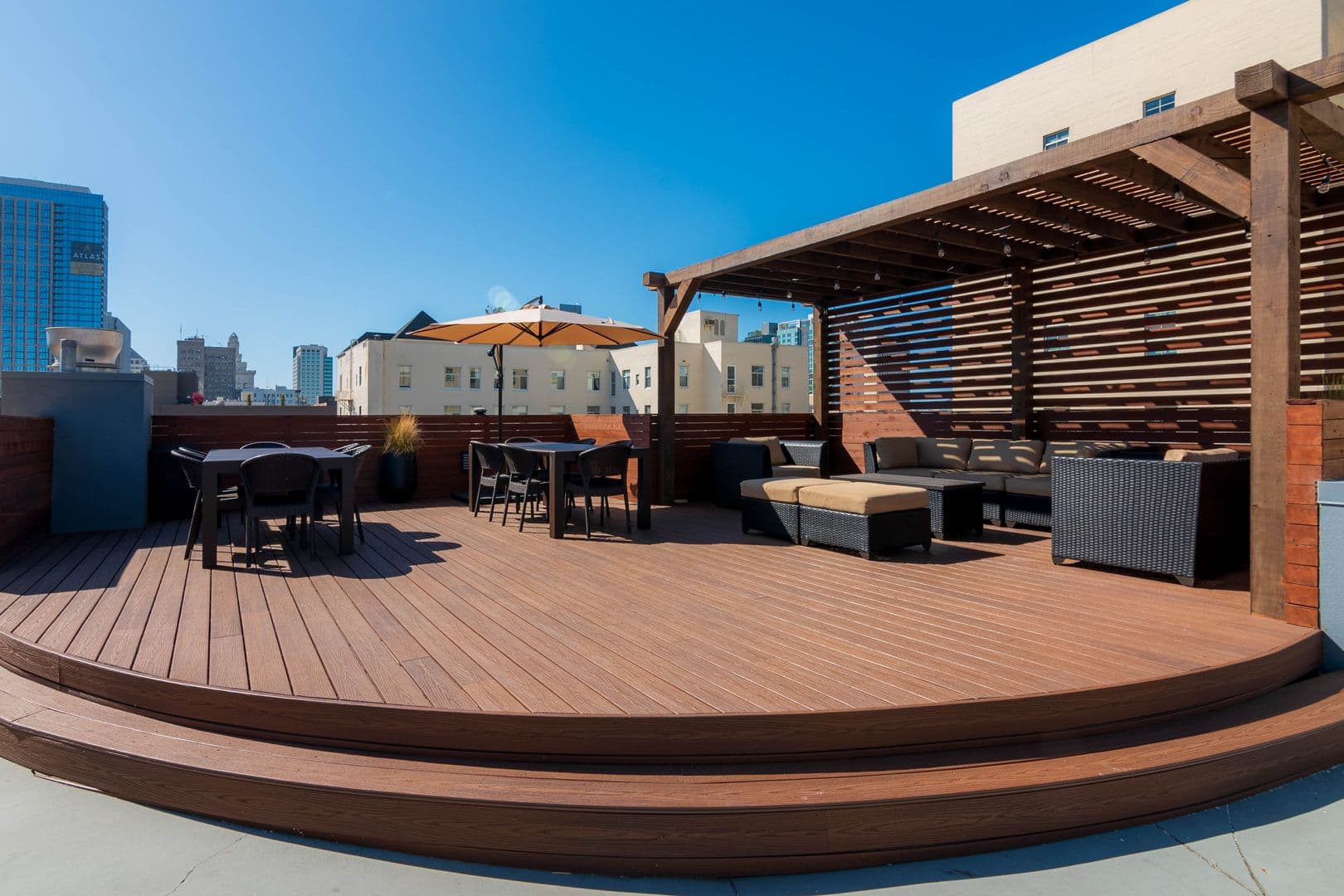 Oakland Apartment: 1401 Jackson Street