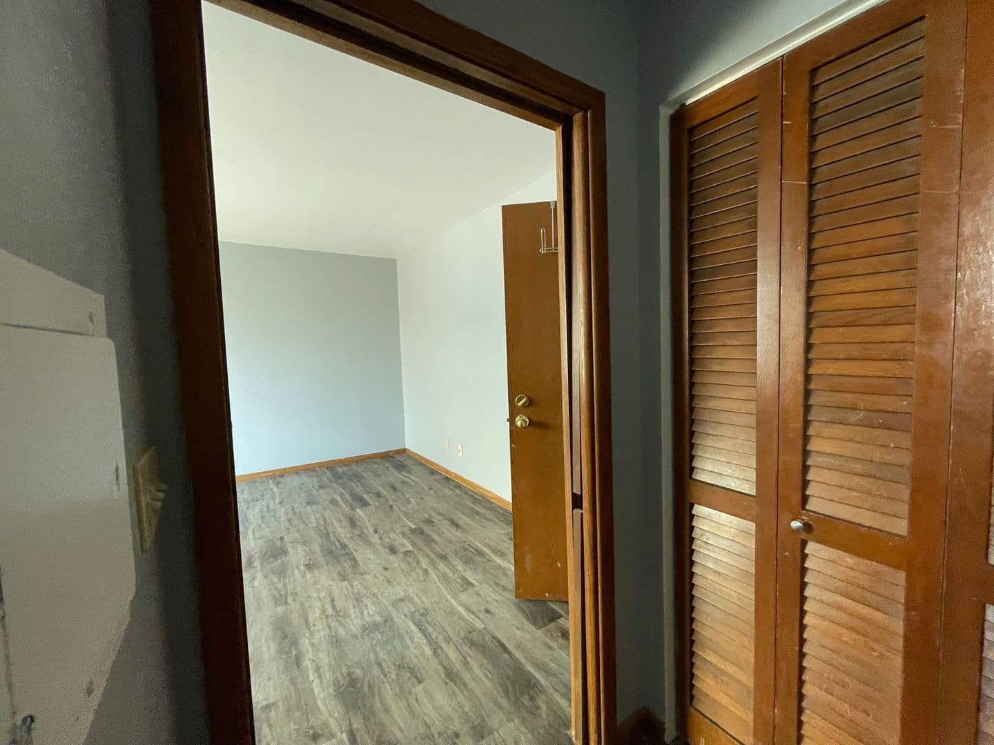 Milwaukee Apartment: 1417 N. Prospect Avenue