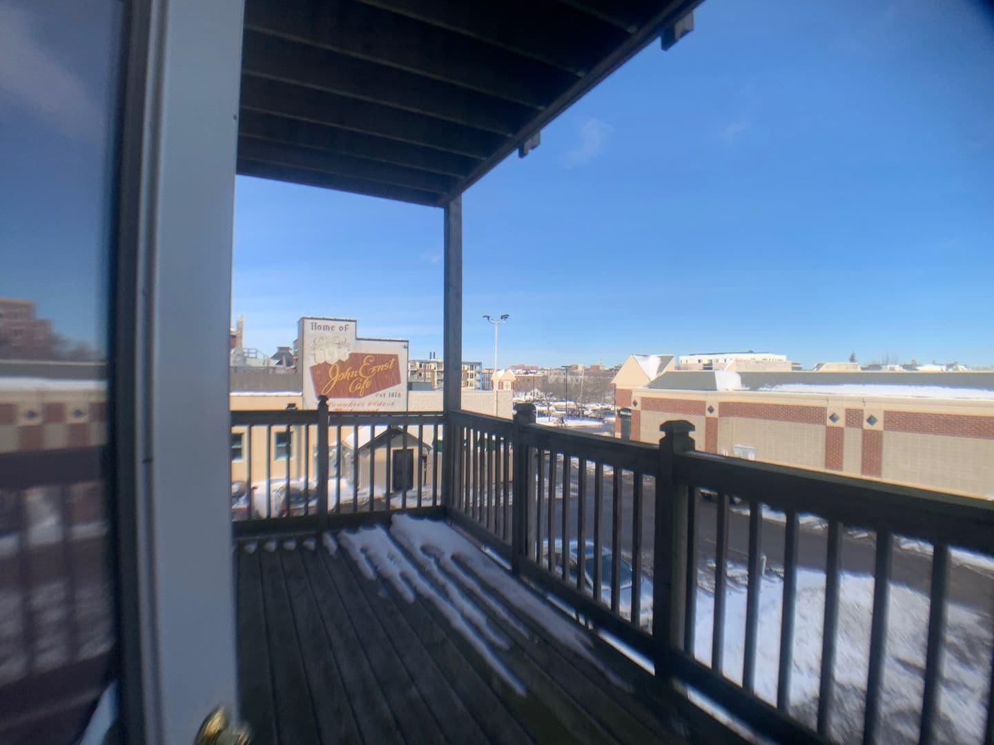 Milwaukee Apartment: 624 E. Ogden Avenue