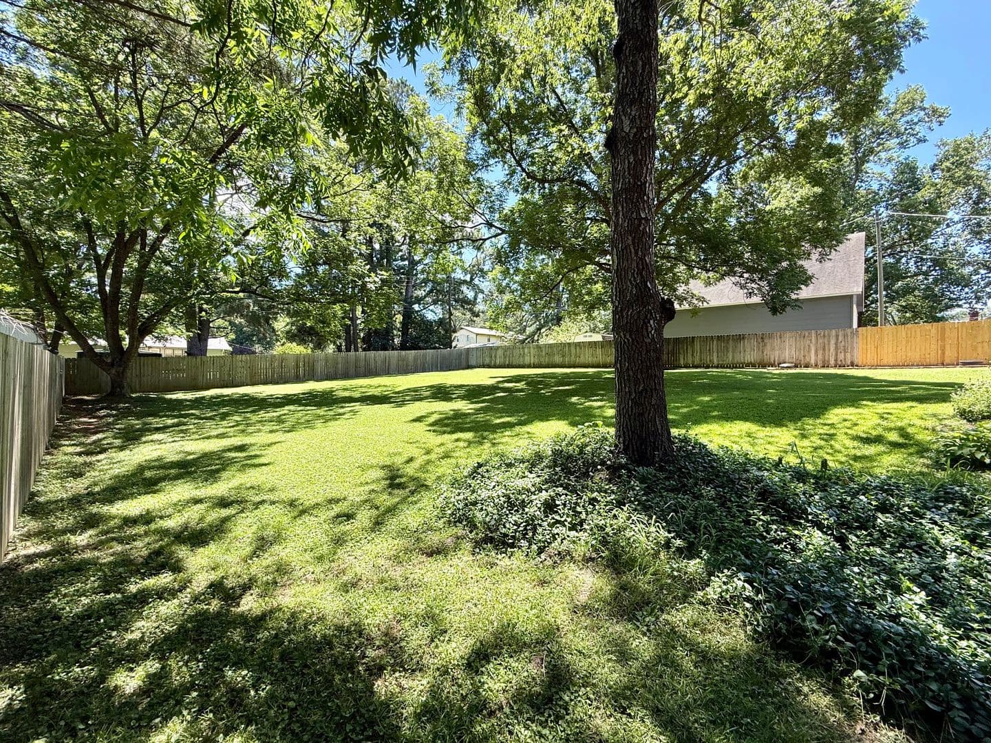 Jonesboro House: 316 Marzee Ann Drive