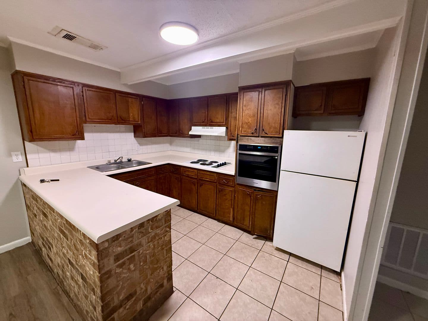 Jonesboro Apartment: 203 North Rogers