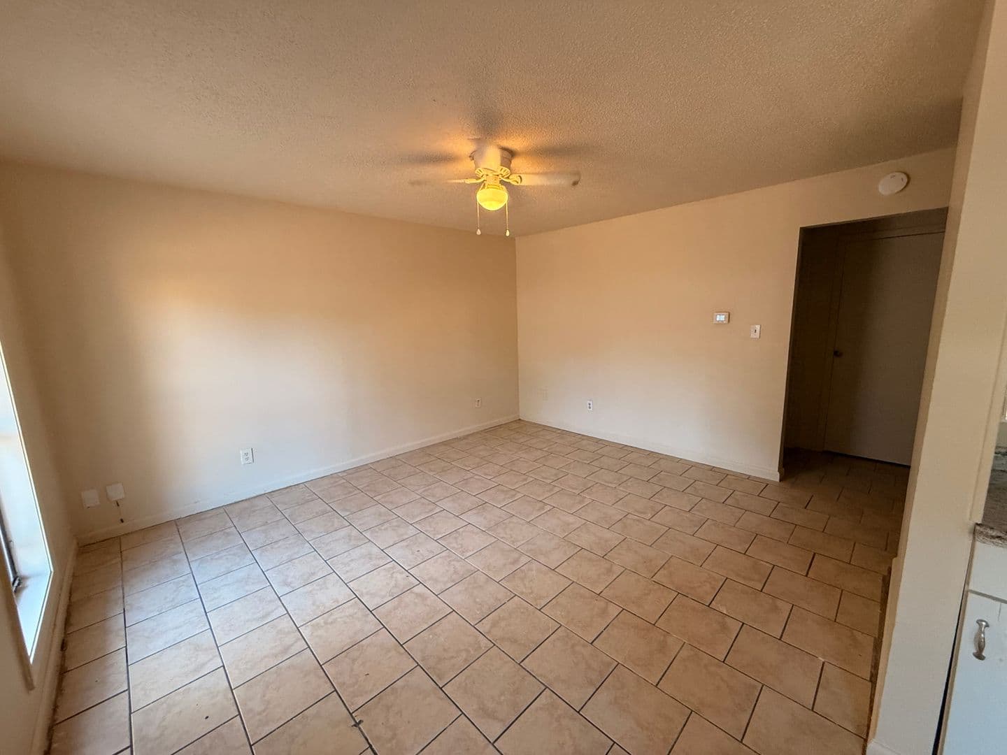 Jonesboro Apartment: 1723 S Church St