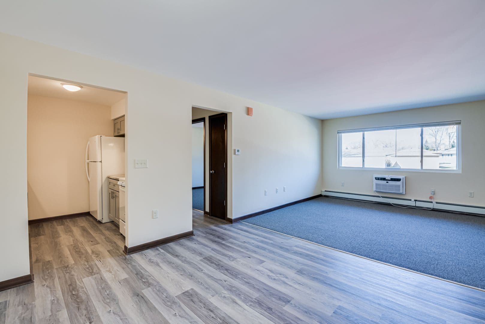 Greenfield Apartment: 4340 - 4356 W. Loomis Rd.