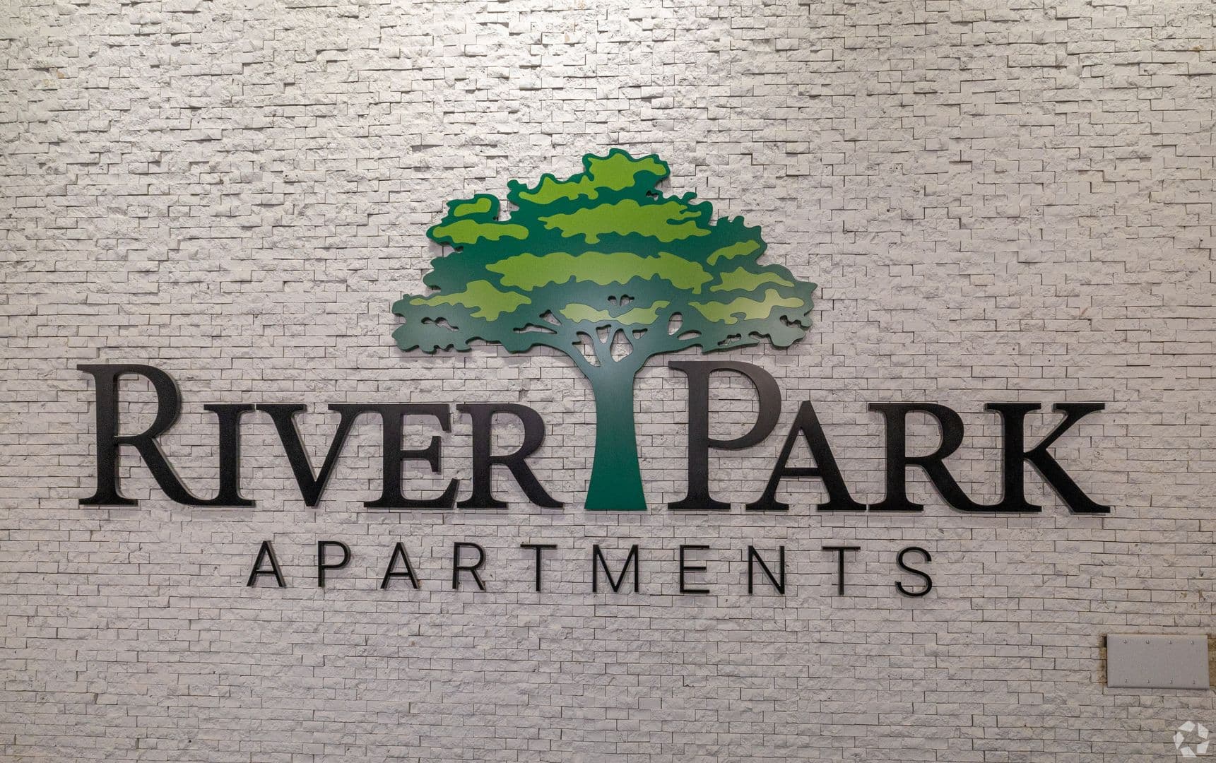 Glendale Apartment: 1616 W Bender Rd.