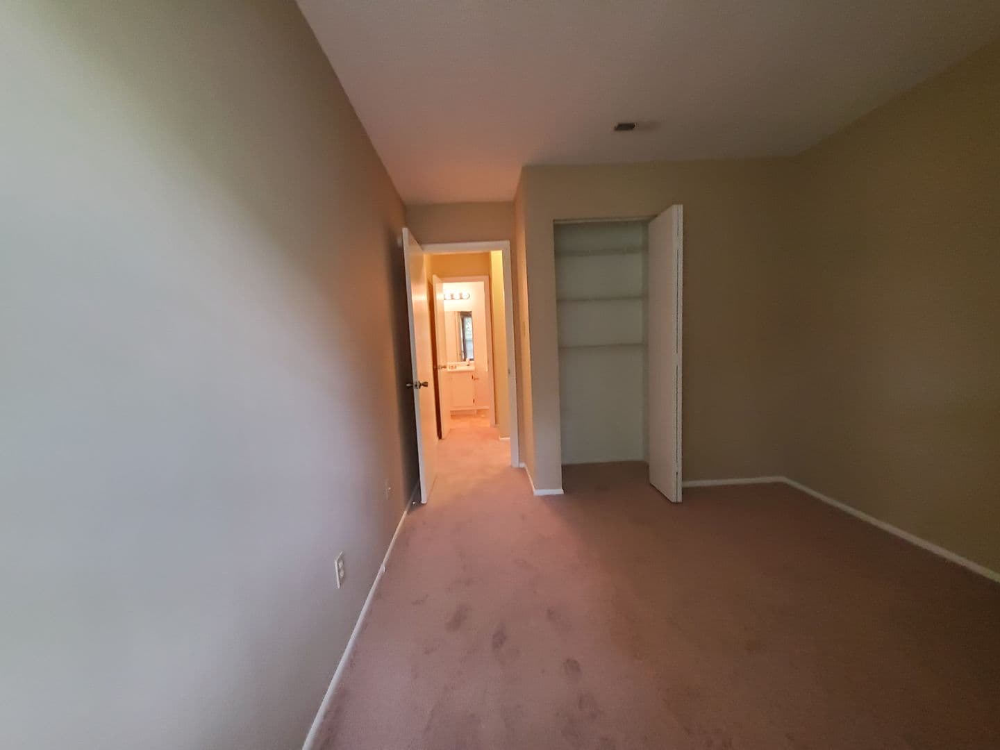Virginia Beach Condo: 327 Thalia Station Ct