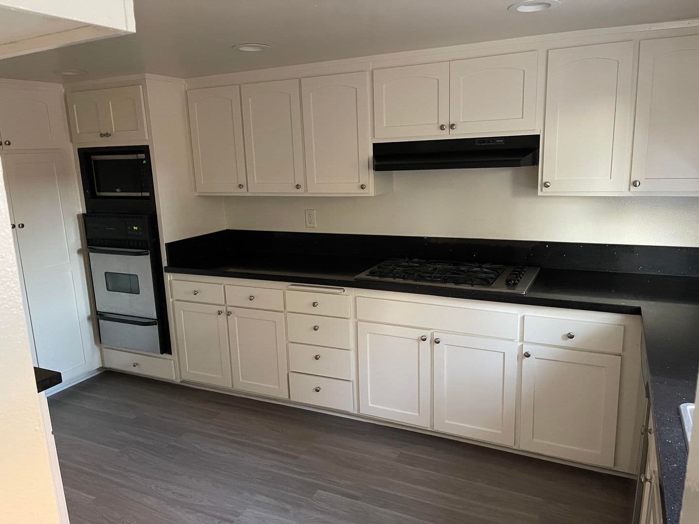 Canoga Park Townhome: 21051 Gresham Street