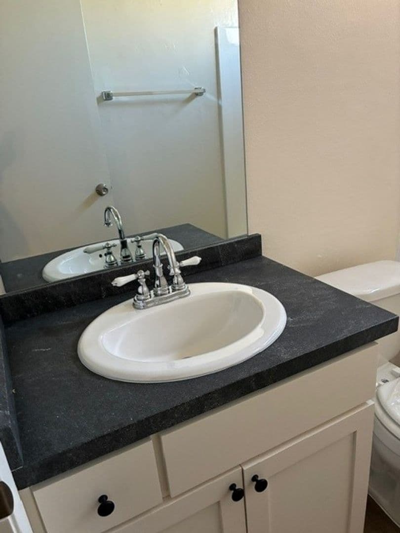 Valley Village Apartment: 12024 Kling Street