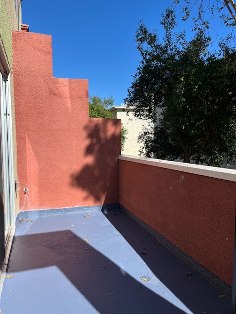 Canoga Park Townhome: 21030 Gresham Street