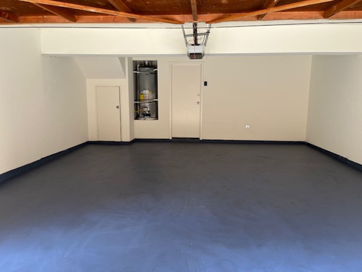 Canoga Park Townhome: 21051 Gresham Street