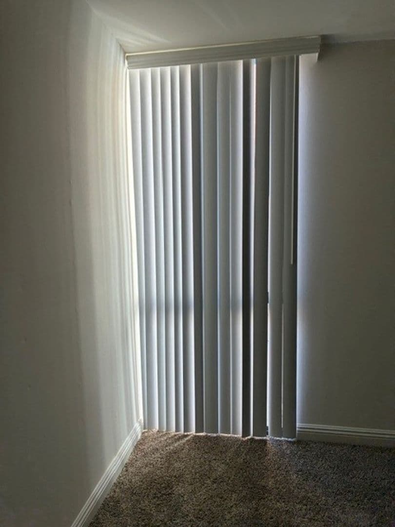 Valley Village Apartment: 12024 Kling Street