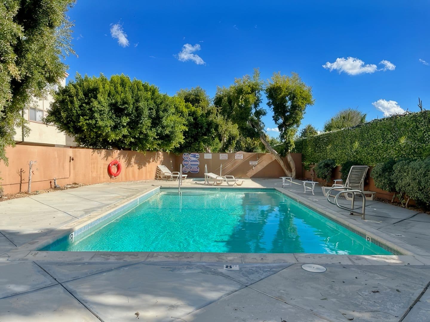 Canoga Park Townhome: 20200 Cantara Street