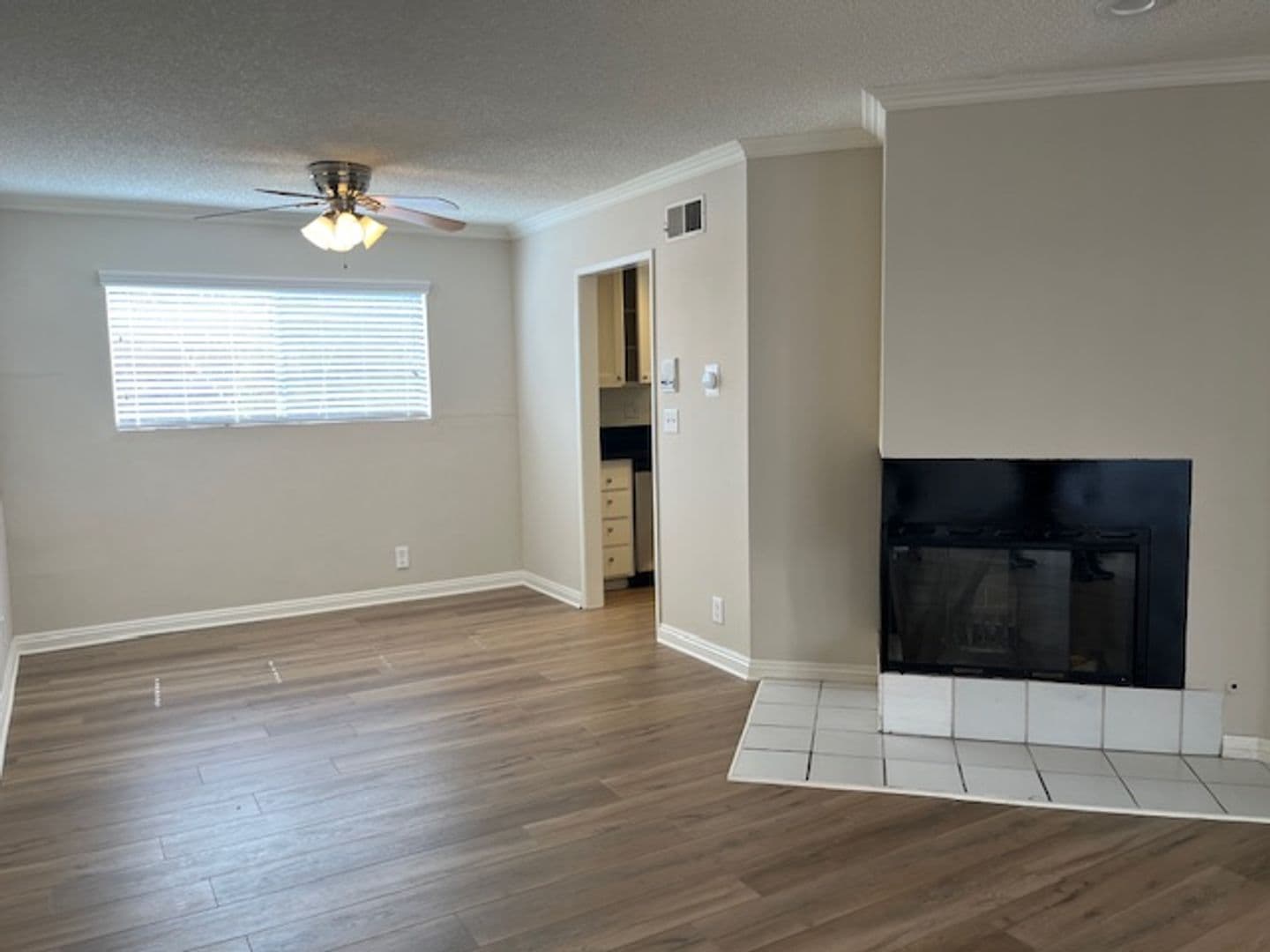 Canoga Park Townhome: 20200 Cantara Street